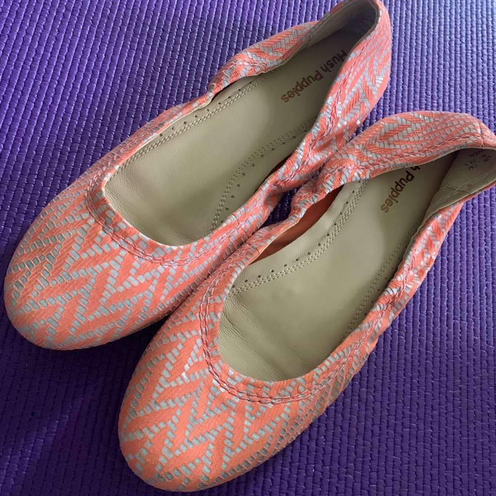 Brand new never worn! Womens size 11